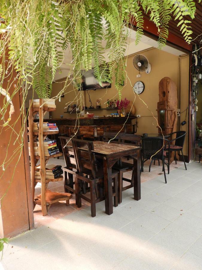 Hotel P'Lyn House Chiang Mai Esterno foto